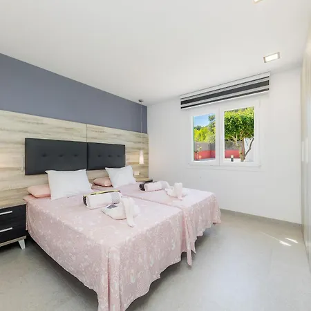 Neptuno 度假居 卡拉纳雅达